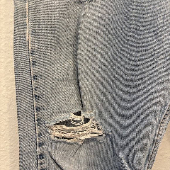 VTG Levi’s 505 blue distressed jeans - Picture 4 of 8